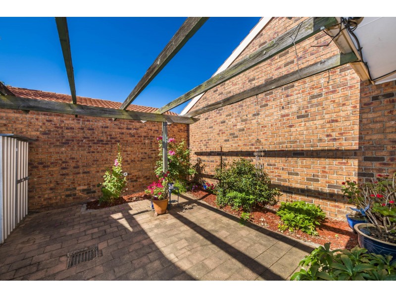 26/12 Luke Street, Holt ACT 2615