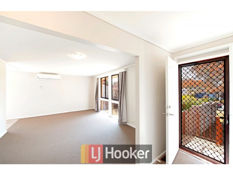 4 Hepburn Place, Kambah ACT 2902
