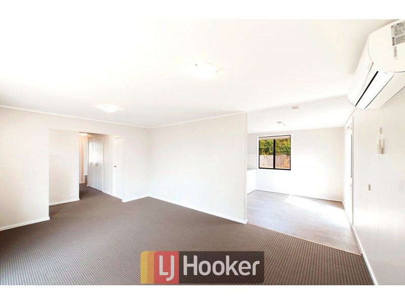 4 Hepburn Place, Kambah ACT 2902