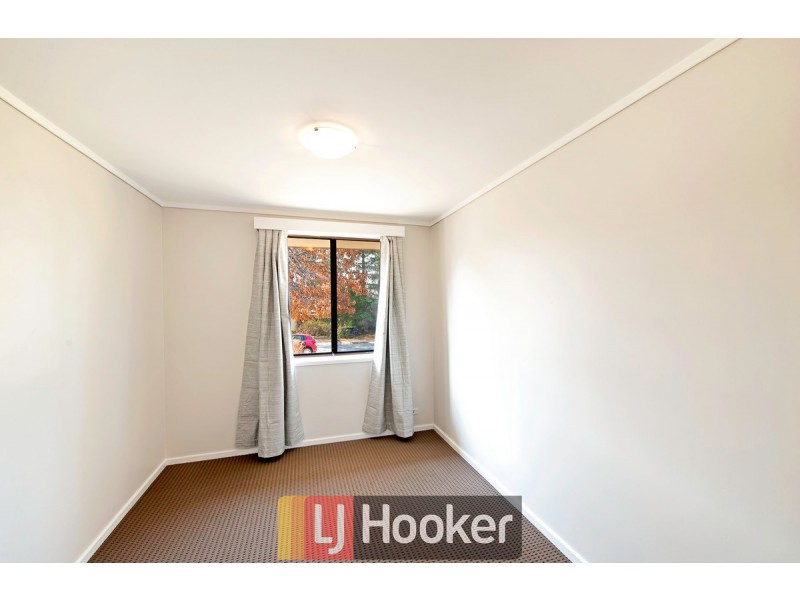 4 Hepburn Place, Kambah ACT 2902