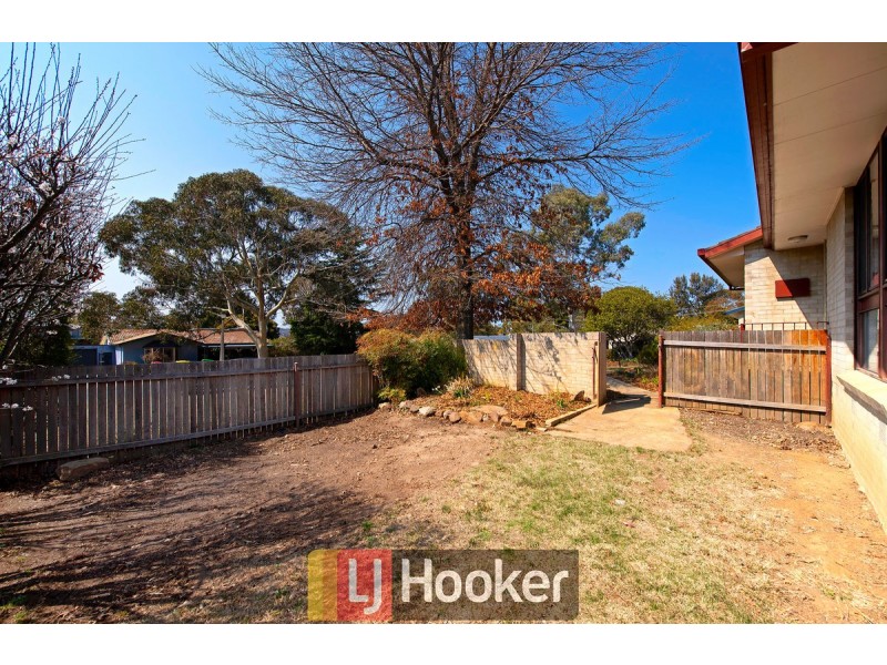 4 Hepburn Place, Kambah ACT 2902
