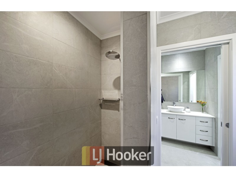 10 Angus Place, Bungendore NSW 2621