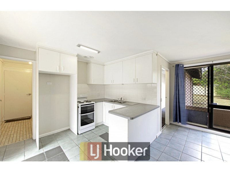 8 Nivison Place, Charnwood ACT 2615