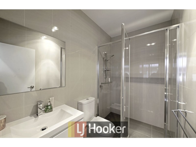 32/2 Pipeclay Street, Lawson ACT 2617