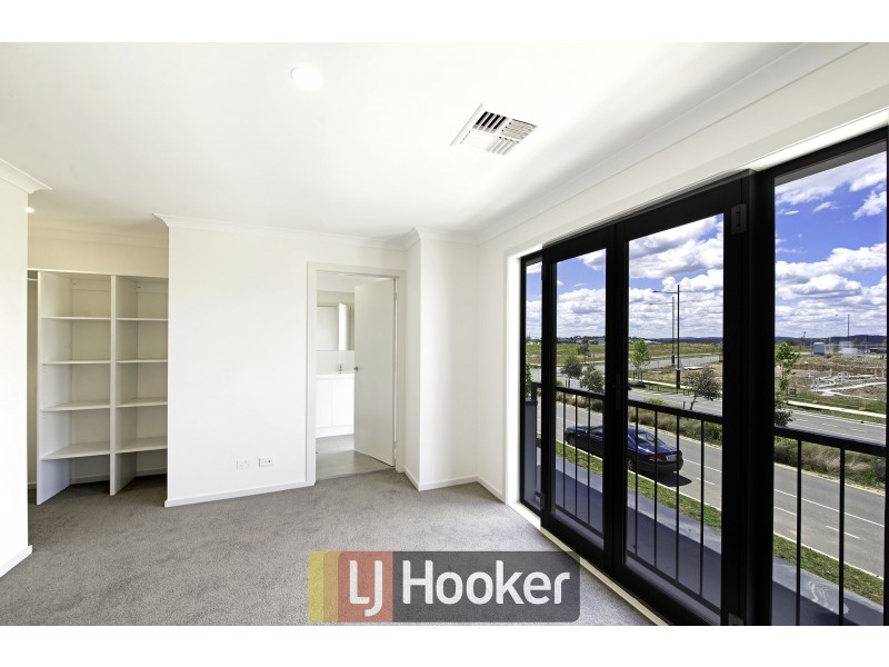 268 Gorman Drive, Googong NSW 2620