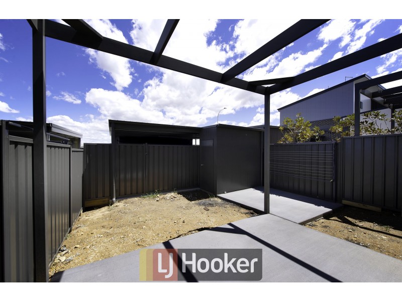 268 Gorman Drive, Googong NSW 2620