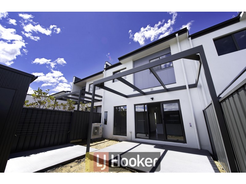 268 Gorman Drive, Googong NSW 2620