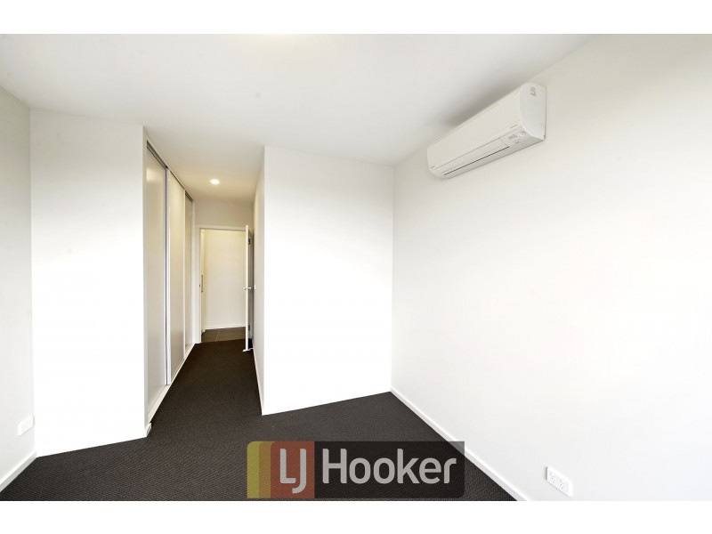 23/1 Cynthea Teague Crescent, Greenway ACT 2900