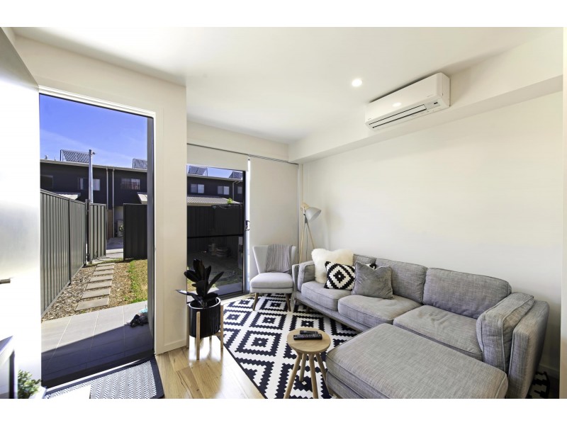 32/2 Pipeclay Street, Lawson ACT 2617