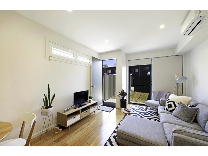 32/2 Pipeclay Street, Lawson ACT 2617