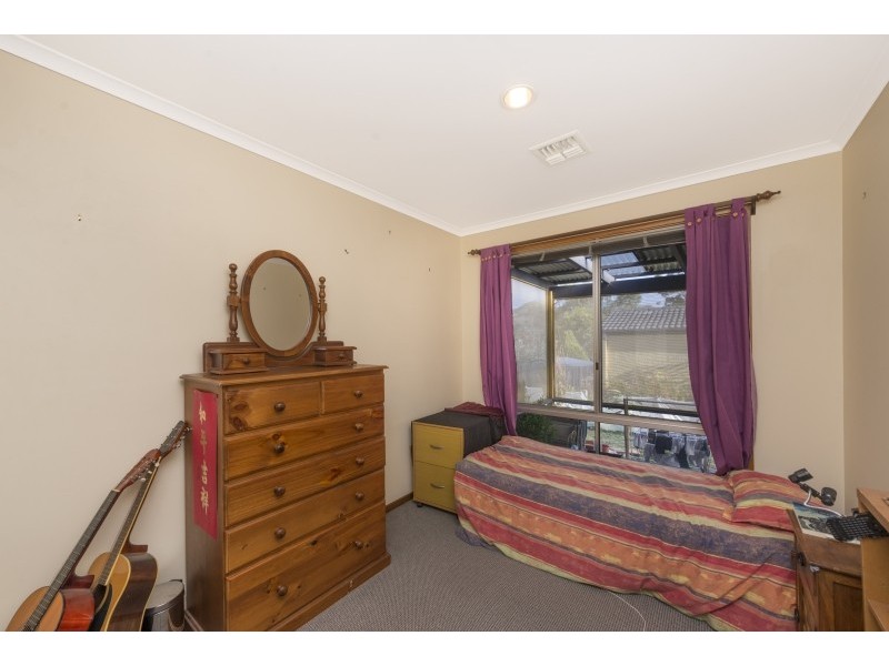 18 Stanfield Close, Kambah ACT 2902