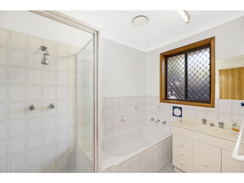 159 Lawrence Wackett Crescent, Theodore ACT 2905