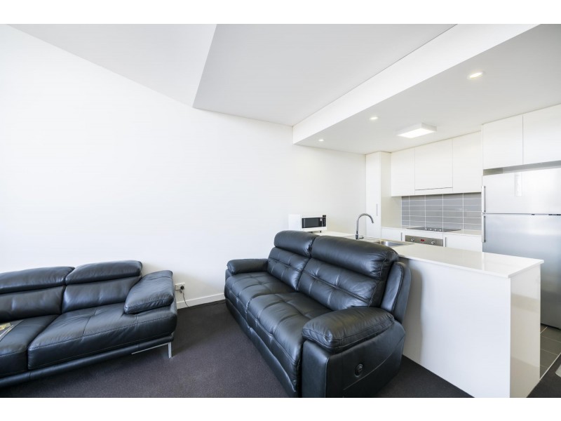 118/116 Easty Street, Phillip ACT 2606