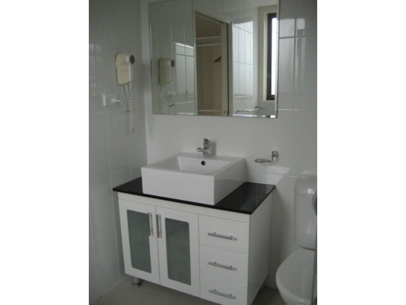 37/2 Eillen Good Street, Greenway ACT 2900