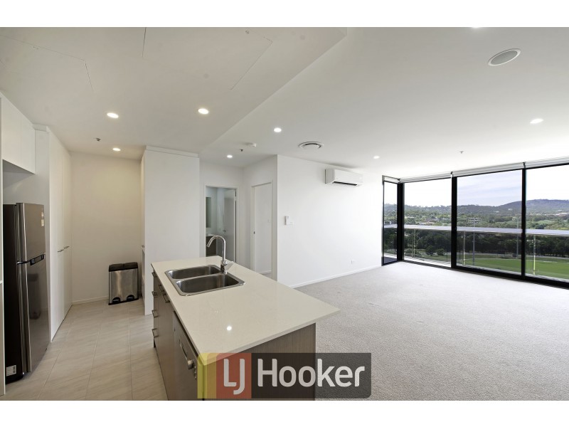 241/7 Irving Street, Phillip ACT 2606