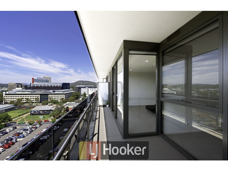 241/7 Irving Street, Phillip ACT 2606