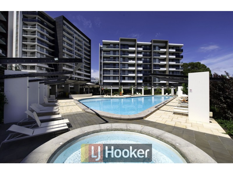 241/7 Irving Street, Phillip ACT 2606
