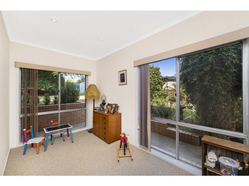 126 Lambrigg Street, Farrer ACT 2607