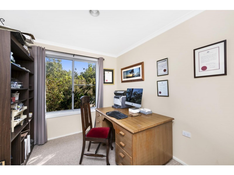 126 Lambrigg Street, Farrer ACT 2607