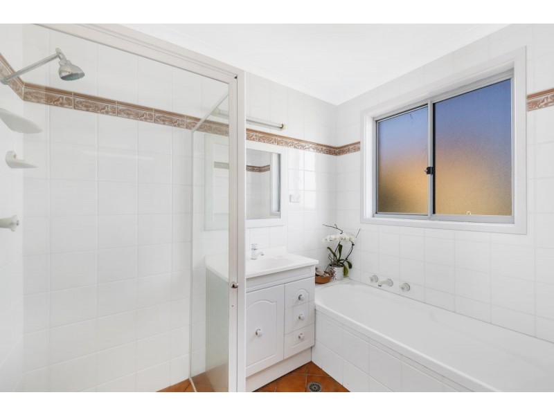 126 Lambrigg Street, Farrer ACT 2607