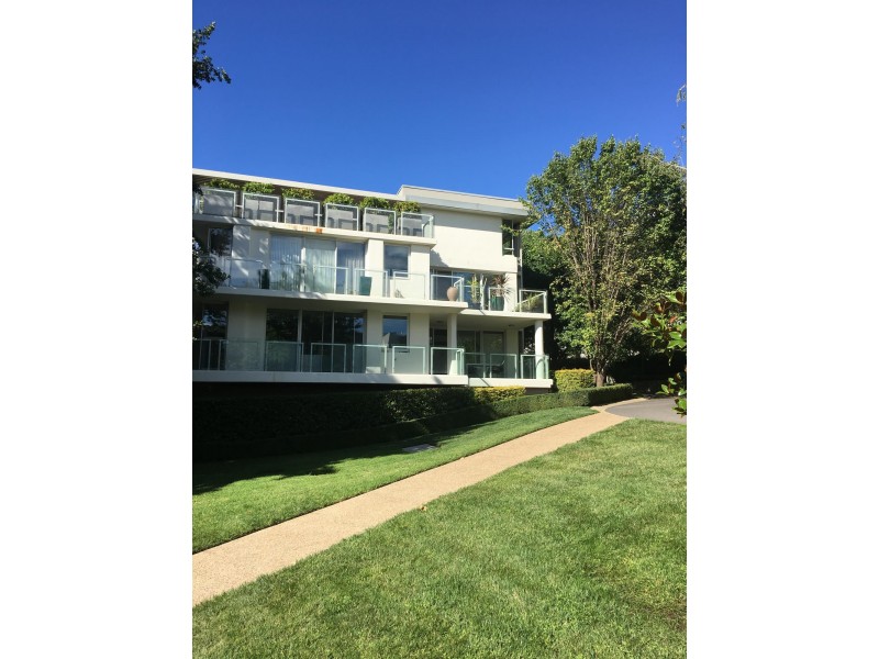 14/5 Bowen Drive, Barton ACT 2600