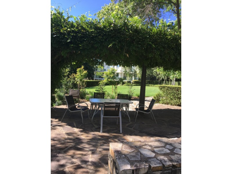 14/5 Bowen Drive, Barton ACT 2600