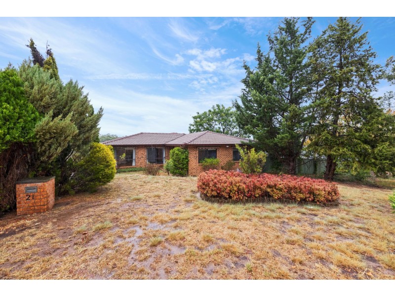 21 Clive Steele Avenue, Monash ACT 2904