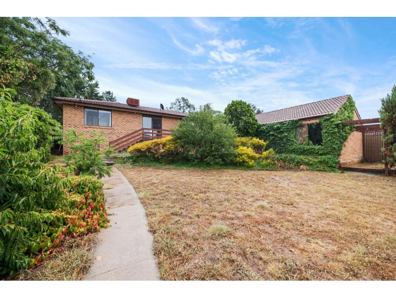 21 Clive Steele Avenue, Monash ACT 2904