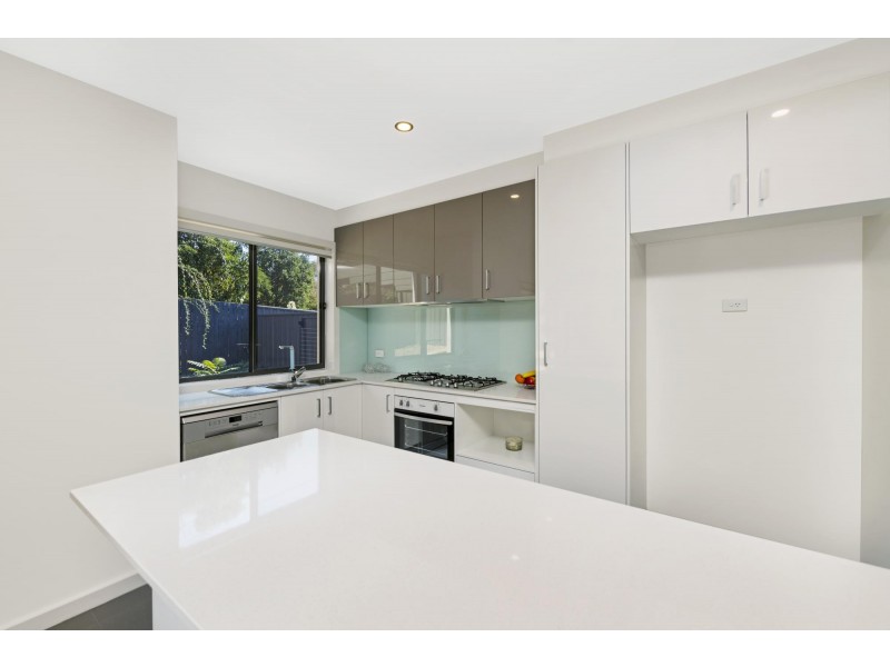 2/121 Eggleston Crescent, Chifley ACT 2606