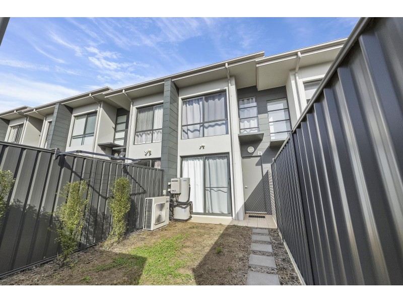 30/2 Pipeclay Street, Lawson ACT 2617