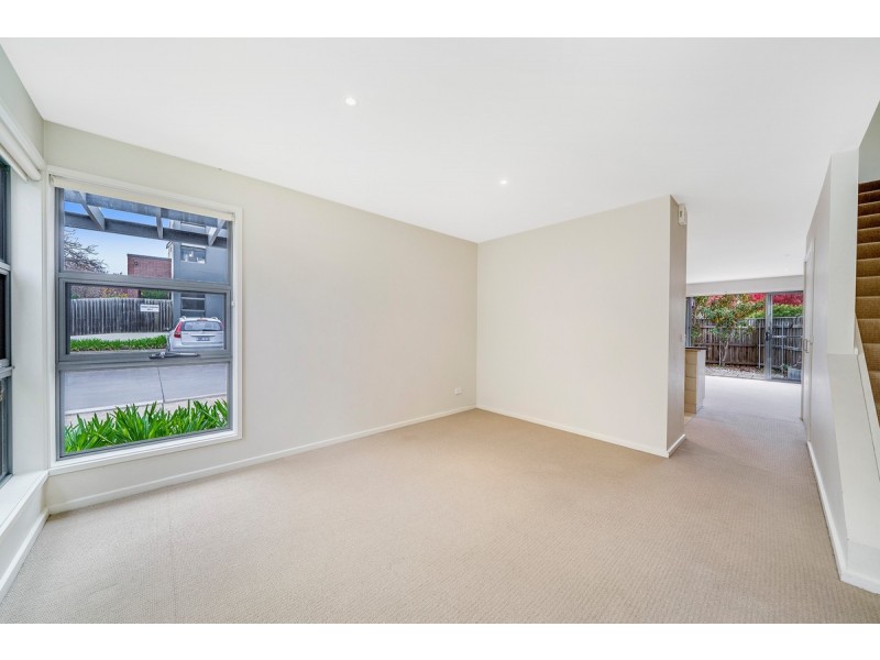 55/2 Archibald Street, Lyneham ACT 2602