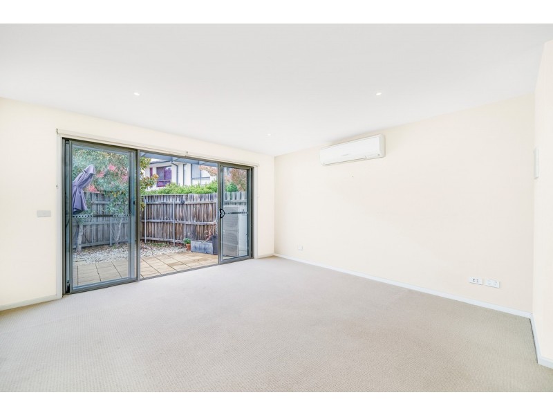 55/2 Archibald Street, Lyneham ACT 2602