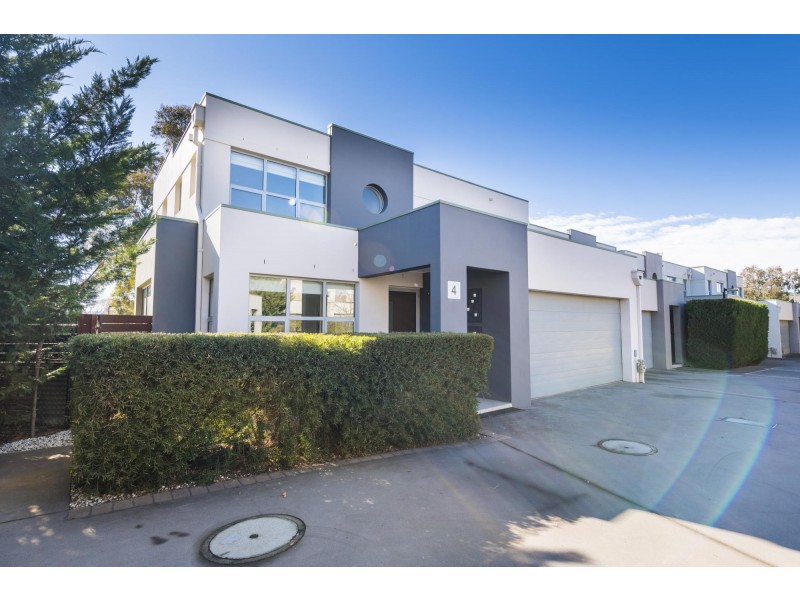 4/6 Webber Crescent, Calwell ACT 2905