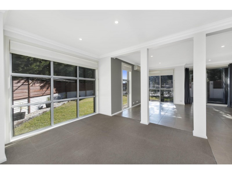 4/6 Webber Crescent, Calwell ACT 2905