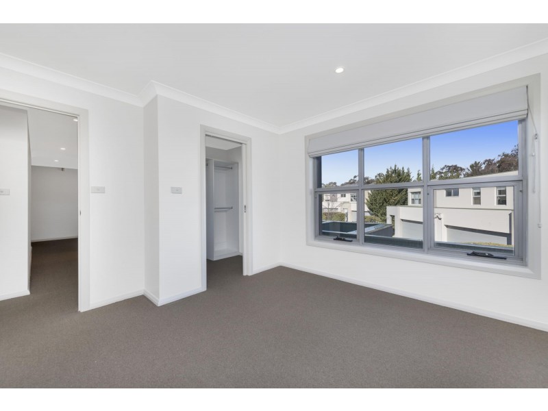 4/6 Webber Crescent, Calwell ACT 2905