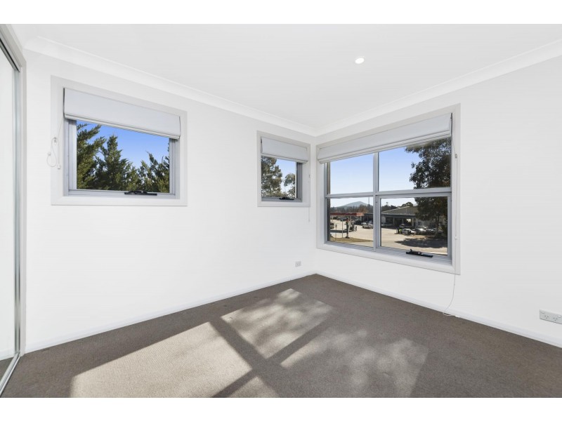 4/6 Webber Crescent, Calwell ACT 2905