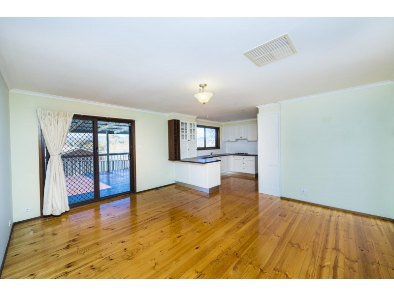 177 Castleton Crescent, Gowrie ACT 2904