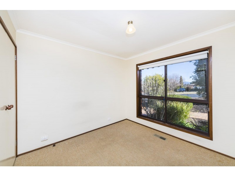 177 Castleton Crescent, Gowrie ACT 2904