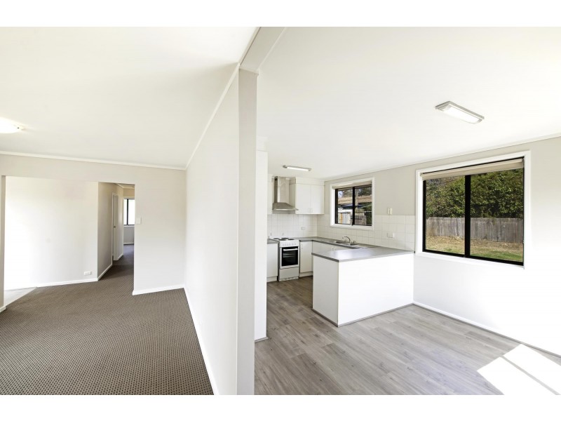 4 Hepburn Place, Kambah ACT 2902