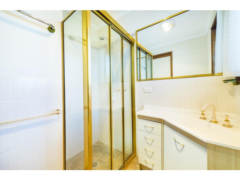 6 Hain Place, Gilmore ACT 2905