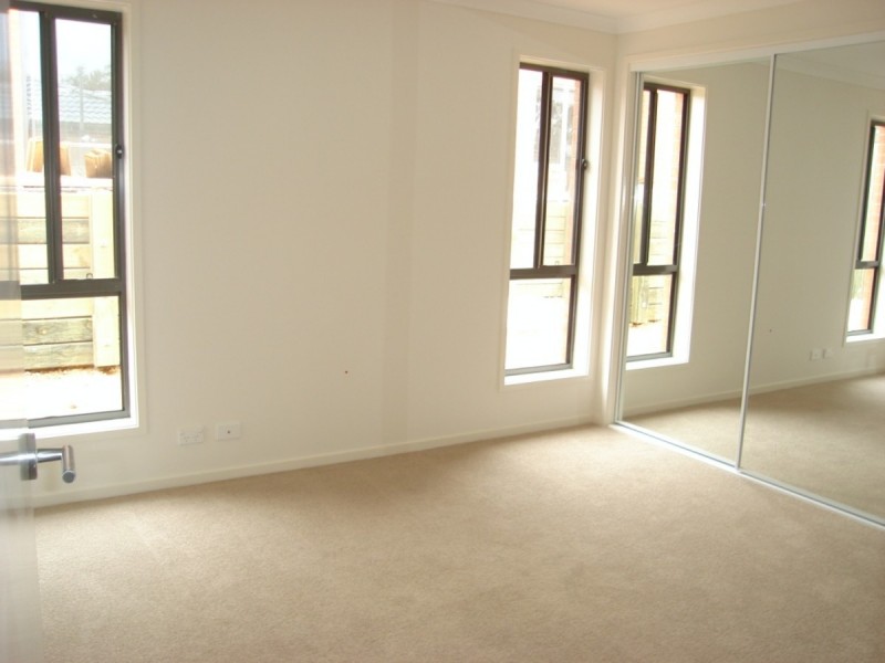 71 Ian Nicol Street, Watson ACT 2602