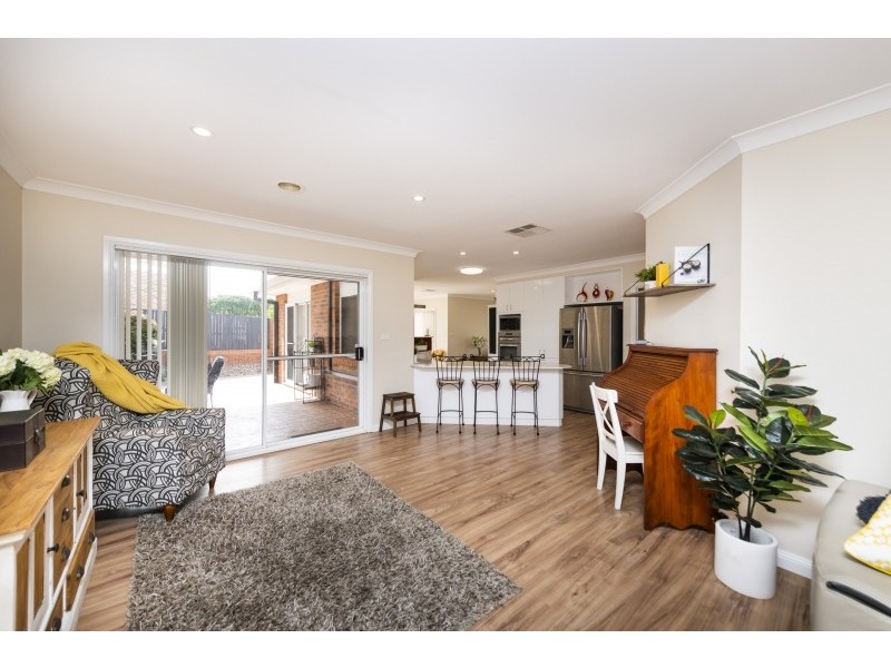 2 Kayser Place, Monash ACT 2904