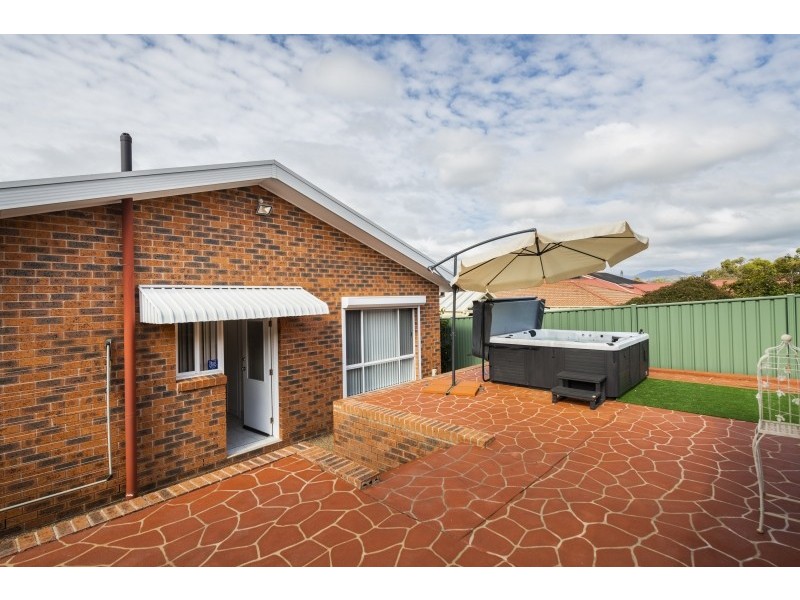 2 Kayser Place, Monash ACT 2904