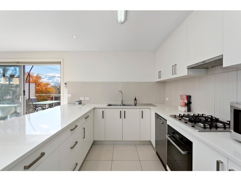 18 A & B Stevenson Street, Torrens ACT 2607