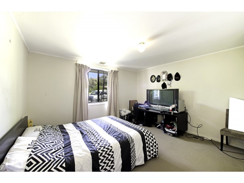 6 Whistler Place, Kambah ACT 2902