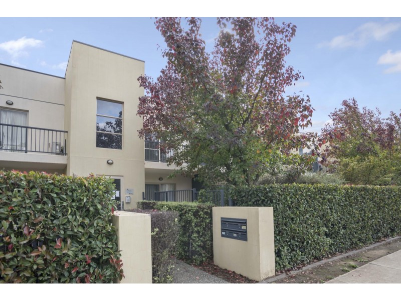 15/15 Oliver Street, Lyneham ACT 2602