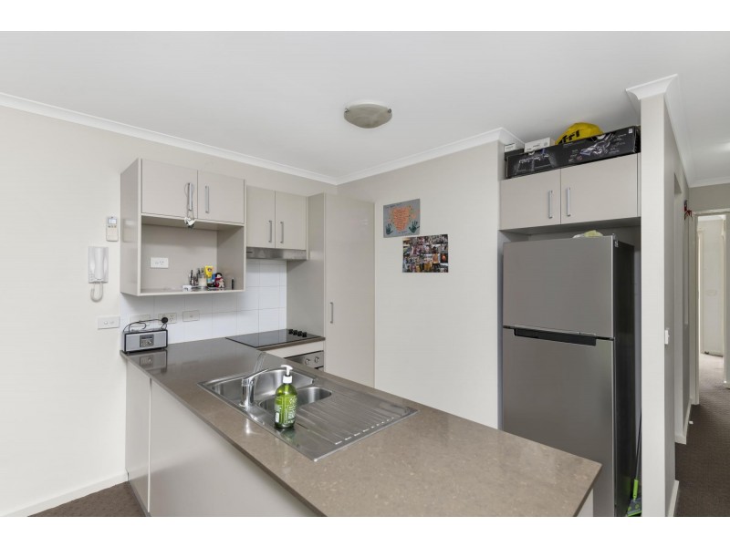 15/15 Oliver Street, Lyneham ACT 2602