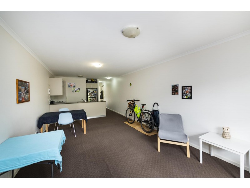 15/15 Oliver Street, Lyneham ACT 2602
