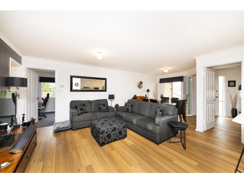 4 Freeman Street, Conder ACT 2906