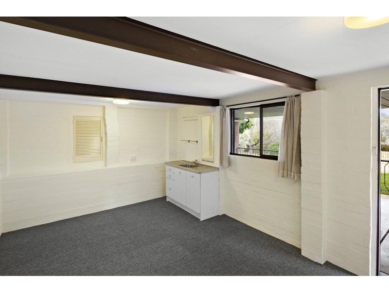 107 Shackleton Circuit, Mawson ACT 2607